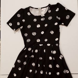 Lularoe Amelia black and white polka dot dress S